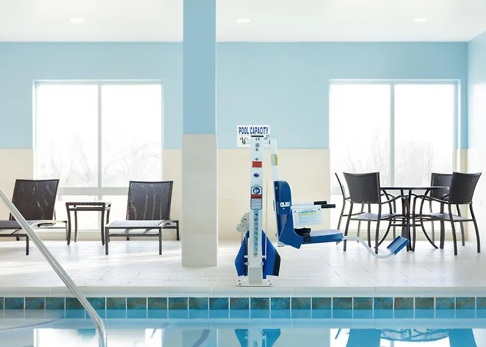 Holiday Inn Express & Suites Plainwell By Ihg